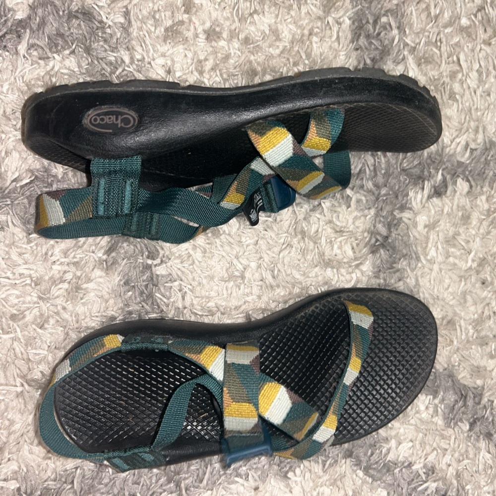 women’s chaco